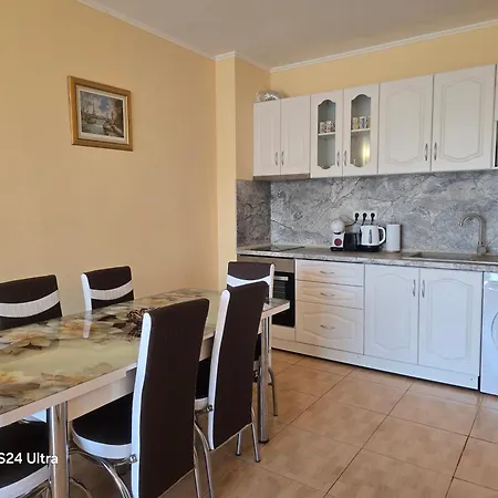 In Plaza Apartamento *